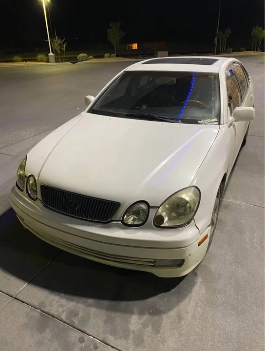 2000 Lexus GS 2nd Gen - Image 6 of 6