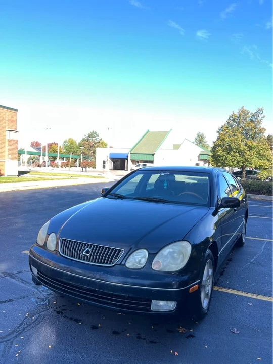 2000 Lexus GS 2nd Gen - Image 5 of 15