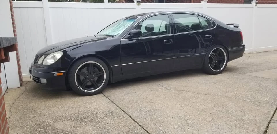 2000 Lexus GS 2nd Gen - Image 2 of 5
