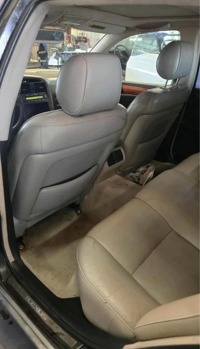 2000 Lexus GS 2nd Gen - Image 3 of 4