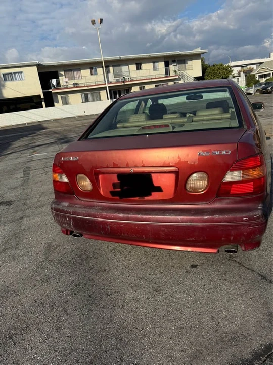 2000 Lexus GS 2nd Gen - Image 3 of 7