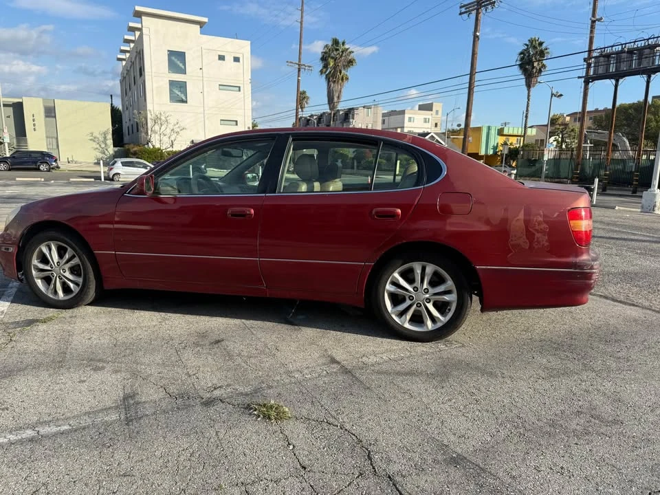 2000 Lexus GS 2nd Gen - Image 2 of 7