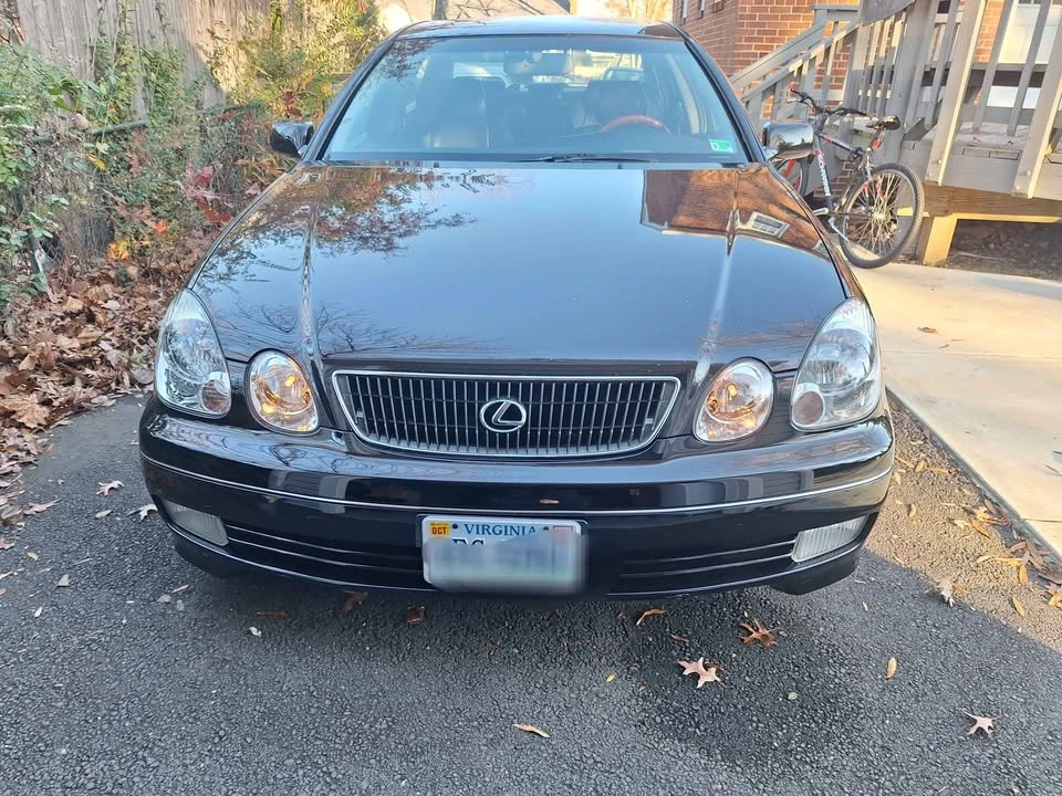 2000 Lexus GS 2nd Gen - Image 8 of 13
