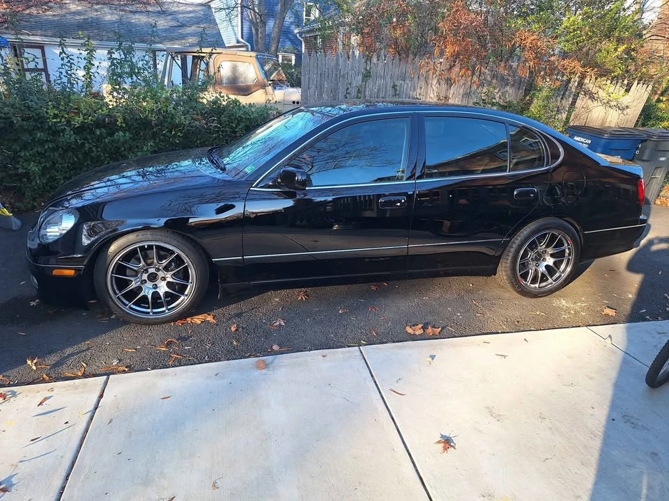 2000 Lexus GS 2nd Gen - Image 10 of 13