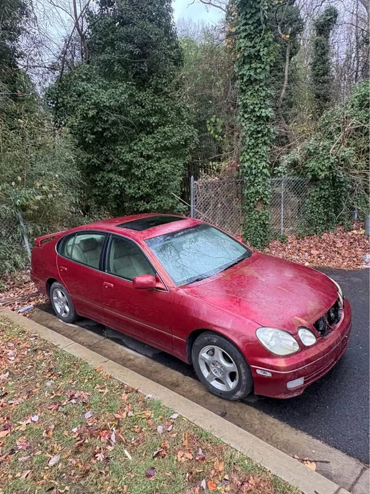 2000 Lexus GS 2nd Gen - Image 4 of 4
