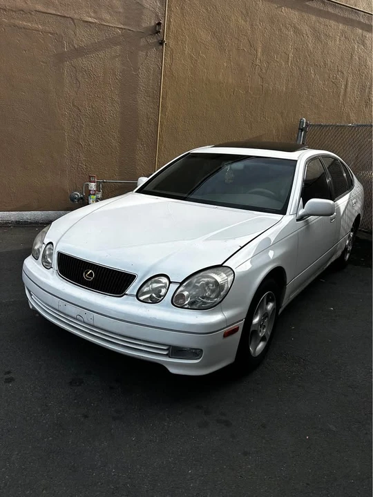 2000 Lexus GS 2nd Gen - Image 2 of 6
