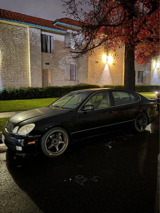 2000 Lexus GS 2nd Gen - Image 4 of 5