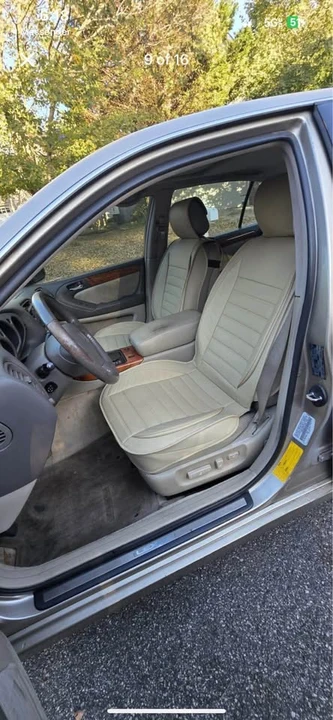 2000 Lexus GS 2nd Gen - Image 2 of 9