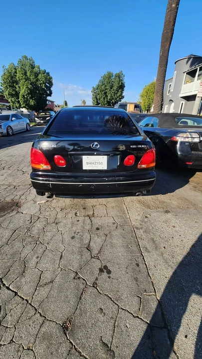 2000 Lexus GS 2nd Gen - Image 7 of 15