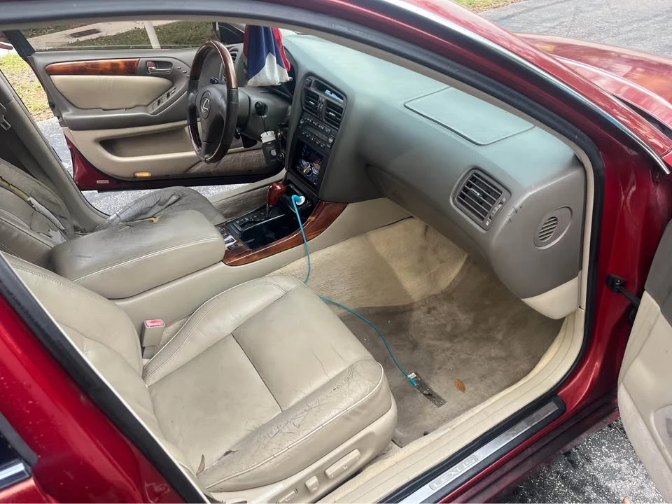 2000 Lexus GS 2nd Gen - Image 7 of 7
