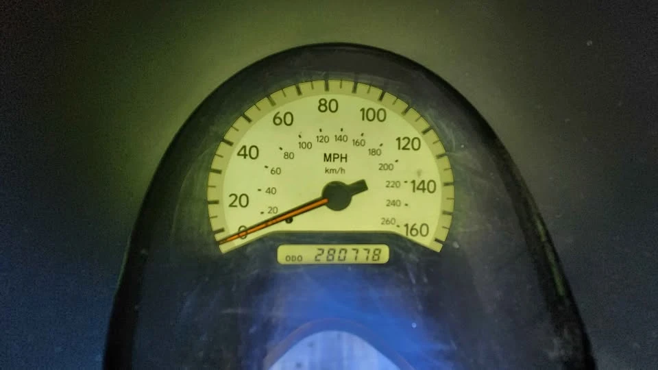 2000 Lexus GS 2nd Gen - Image 15 of 15