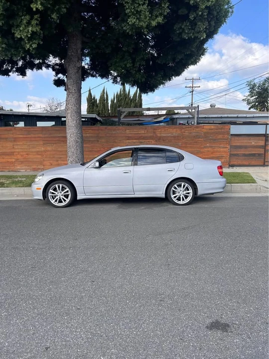 2000 Lexus GS 2nd Gen - Image 4 of 12