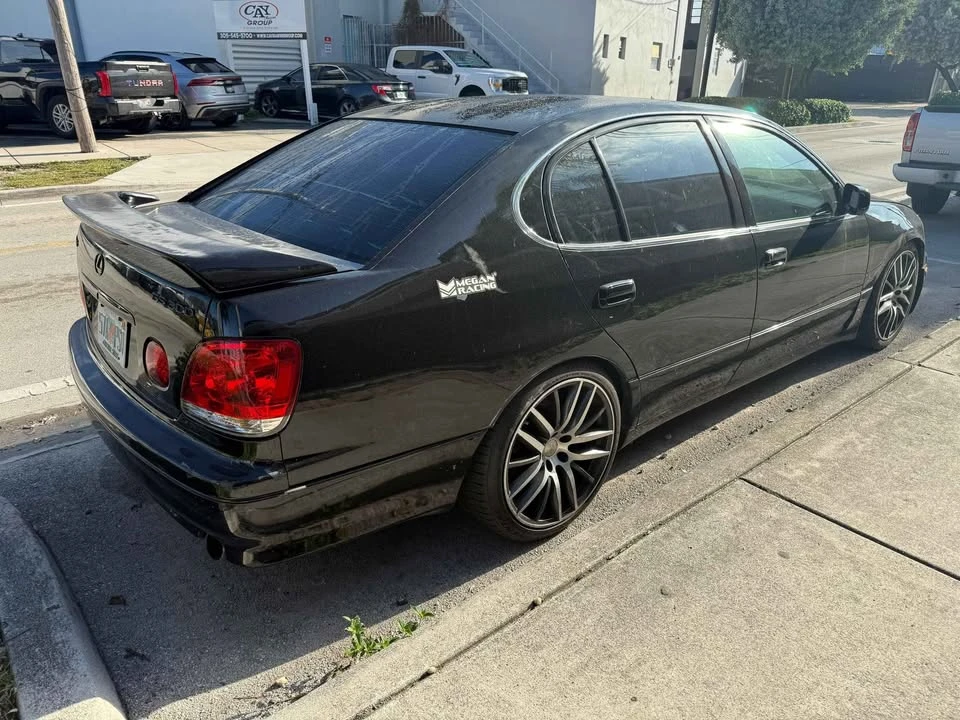 2000 Lexus GS 2nd Gen - Image 3 of 7