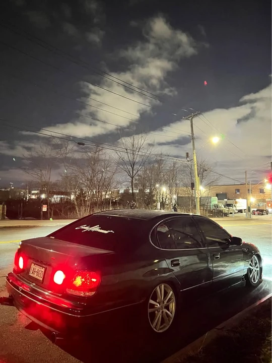 2000 Lexus GS 2nd Gen - Image 4 of 8
