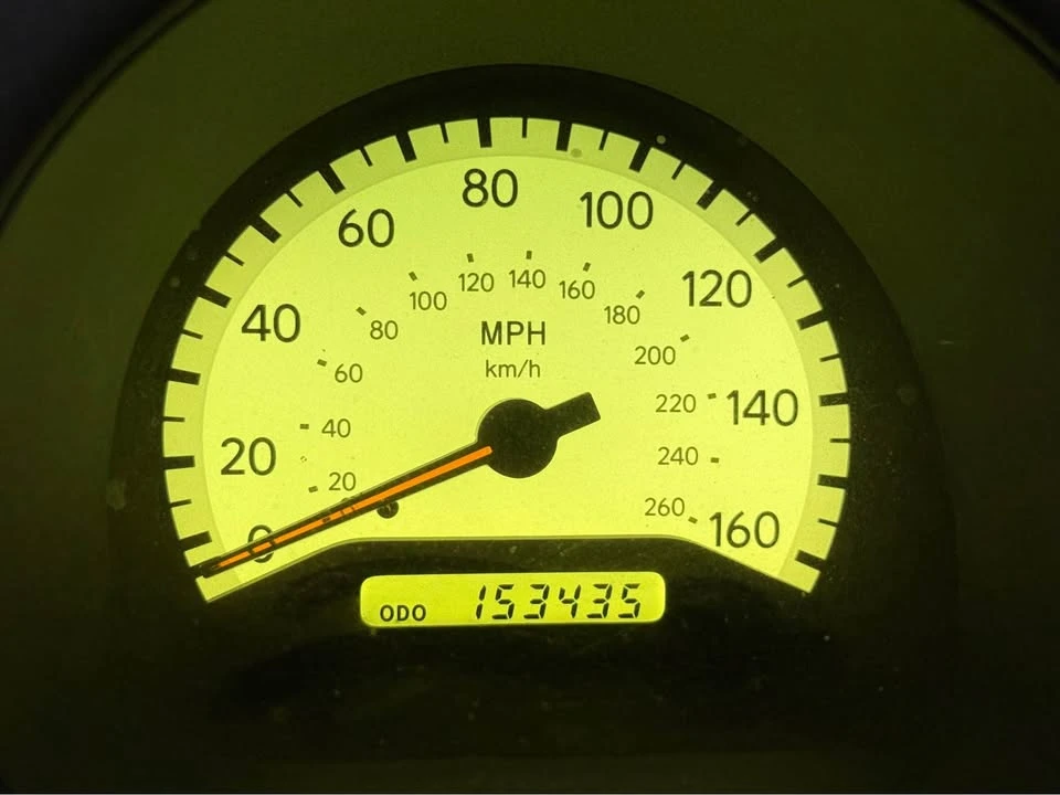 2000 Lexus GS 2nd Gen - Image 10 of 13