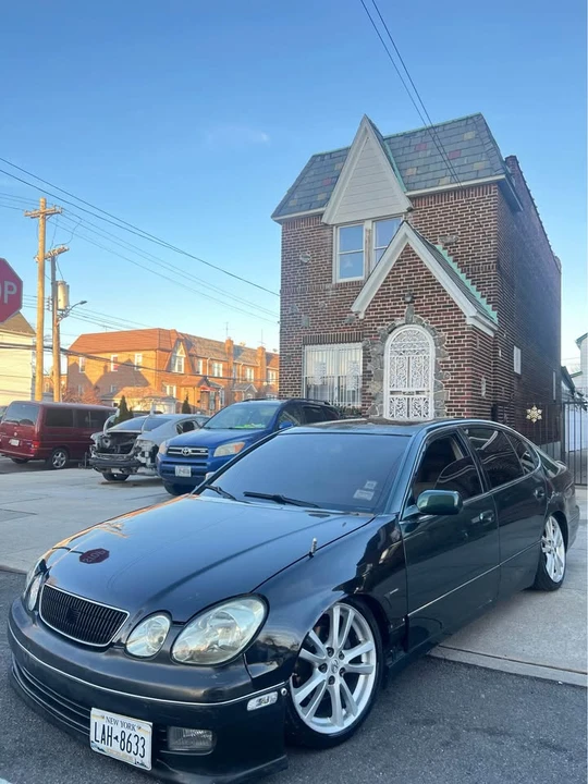 2000 Lexus GS 2nd Gen - Image 3 of 8