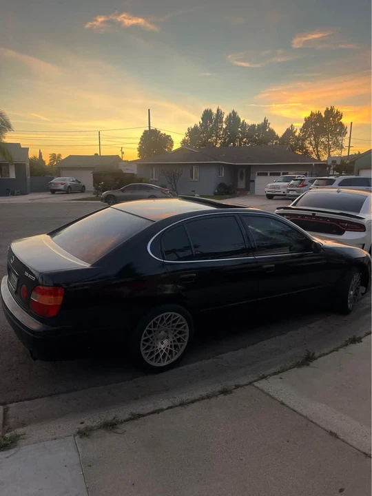 2000 Lexus GS 2nd Gen - Image 3 of 5