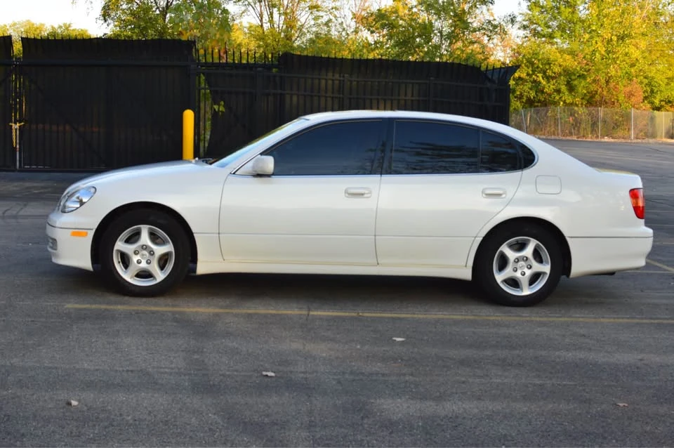2000 Lexus GS 2nd Gen - Image 3 of 10