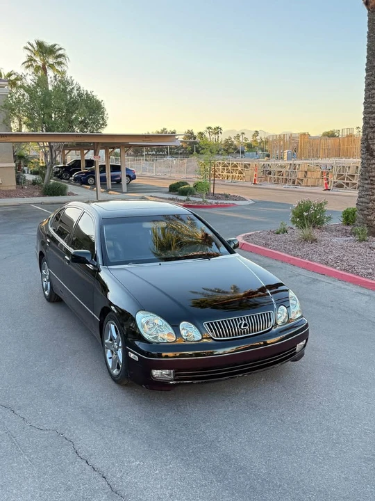 2000 Lexus GS 2nd Gen - Image 6 of 20