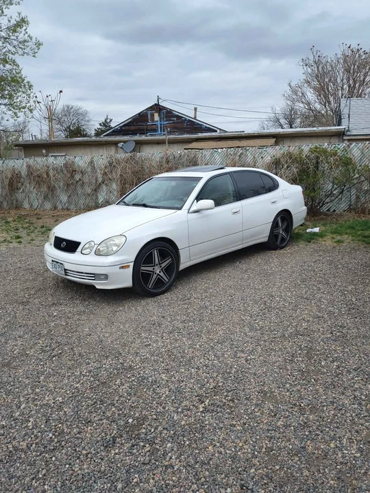 2000 Lexus GS 2nd Gen - Image 2 of 4