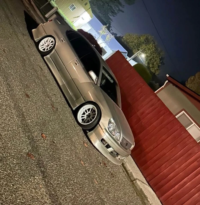 2000 Lexus GS 2nd Gen - Image 2 of 2