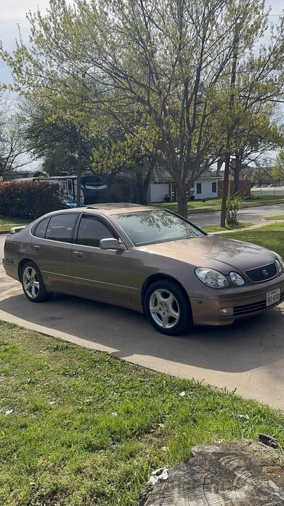 2000 Lexus GS 2nd Gen - Image 6 of 9