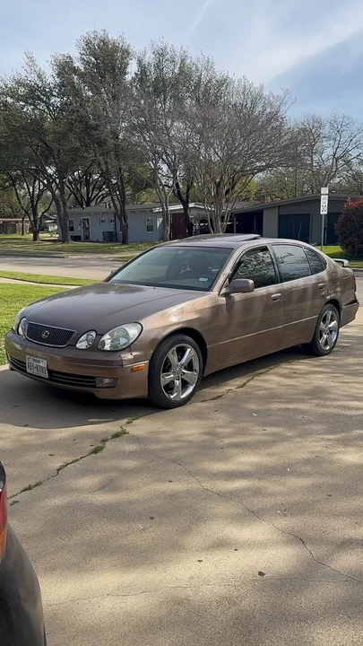 2000 Lexus GS 2nd Gen - Image 9 of 9