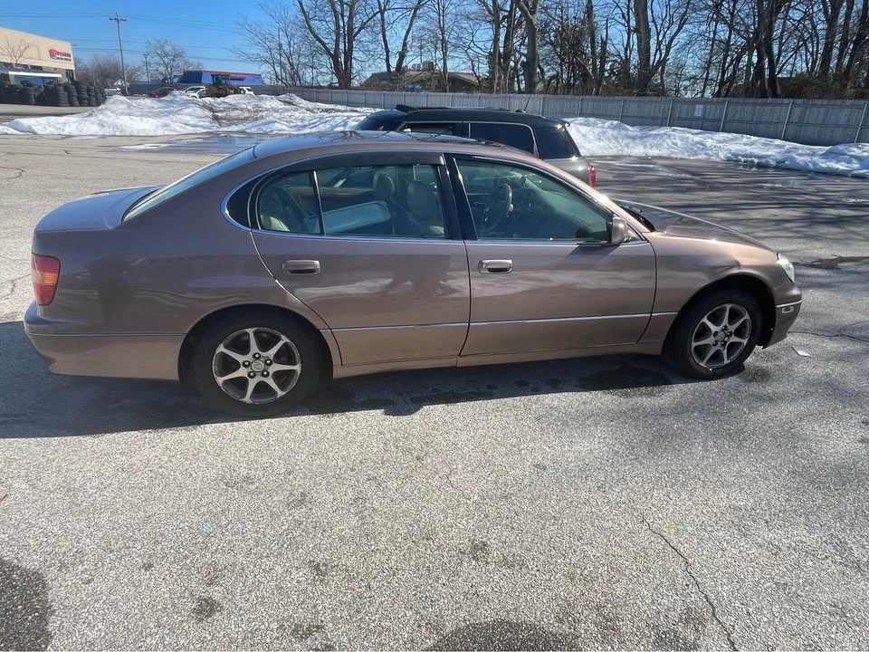2000 Lexus GS 2nd Gen - Image 3 of 8