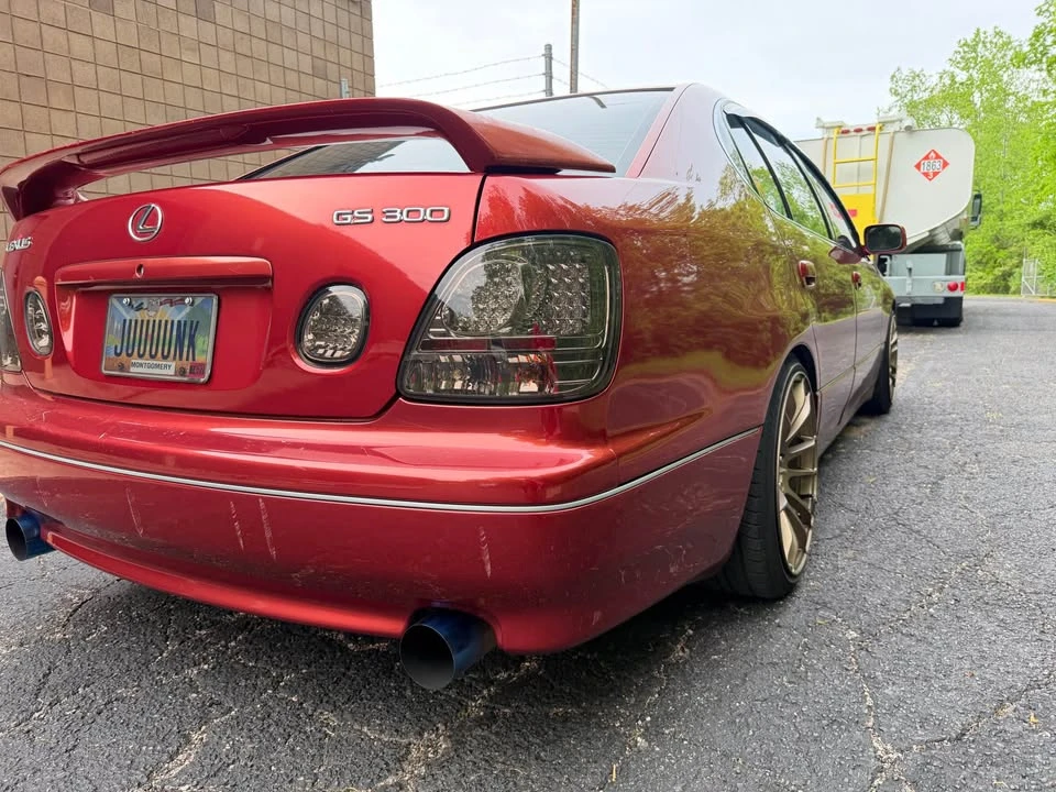 2000 Lexus GS 2nd Gen - Image 12 of 12