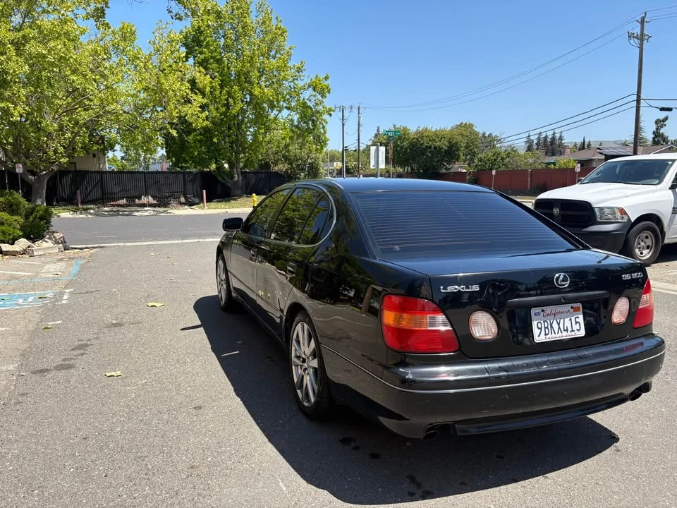 2000 Lexus GS 2nd Gen - Image 4 of 9