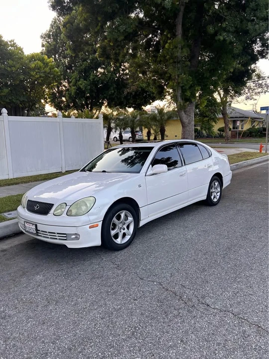 2000 Lexus GS 2nd Gen - Image 4 of 8