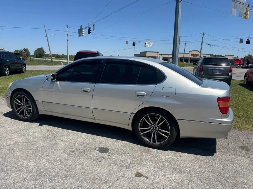 2000 Lexus GS 2nd Gen - Image 7 of 9