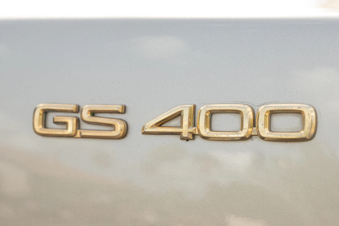 2000 Lexus GS 2nd Gen - Image 20 of 31