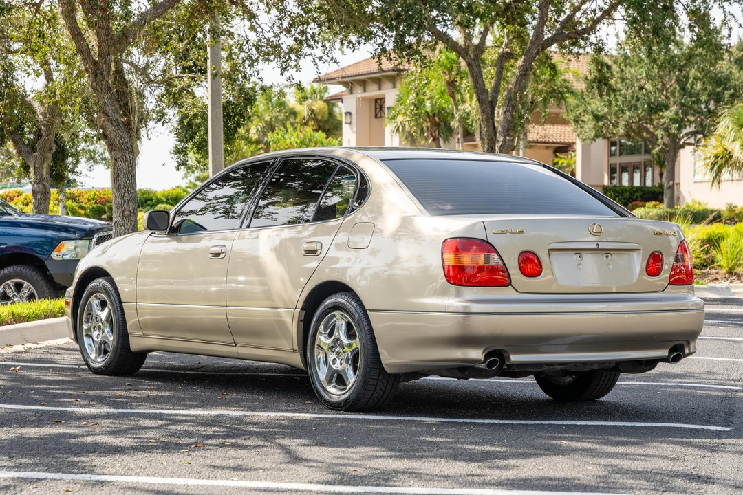 2000 Lexus GS 2nd Gen - Image 8 of 31