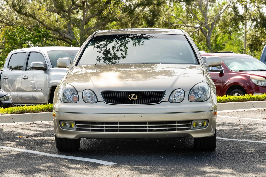 2000 Lexus GS 2nd Gen - Image 6 of 31