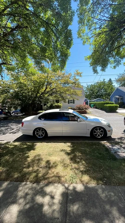 2000 Lexus GS 2nd Gen - Image 2 of 7