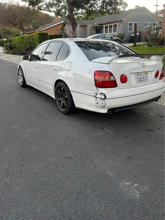 2000 Lexus GS 2nd Gen - Image 5 of 12
