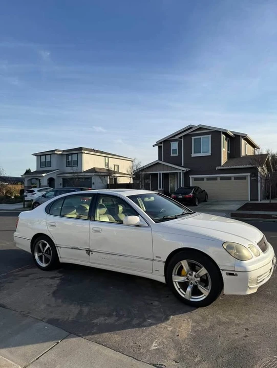 2000 Lexus GS 2nd Gen - Image 3 of 5