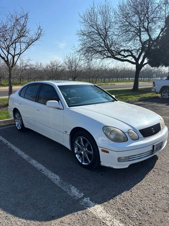 2000 Lexus GS 2nd Gen - Image 3 of 8