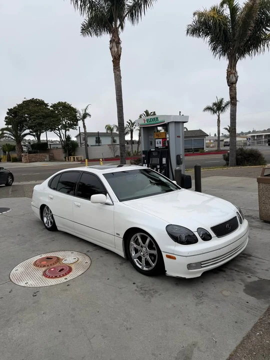 2000 Lexus GS 2nd Gen - Image 3 of 7