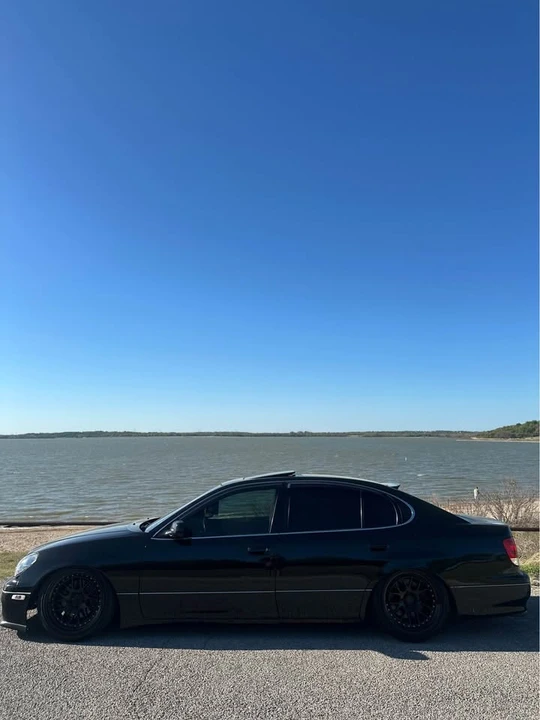 2000 Lexus GS 2nd Gen - Image 2 of 5