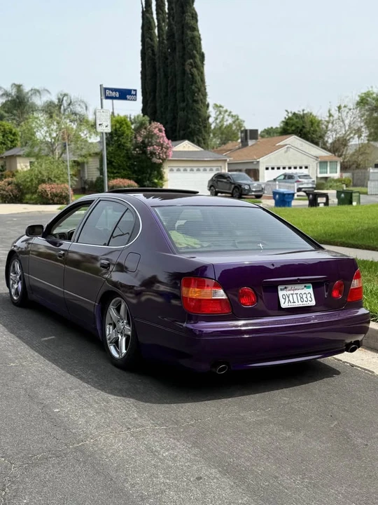 2000 Lexus GS 2nd Gen - Image 5 of 8