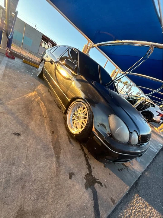 2000 Lexus GS 2nd Gen - Image 2 of 7