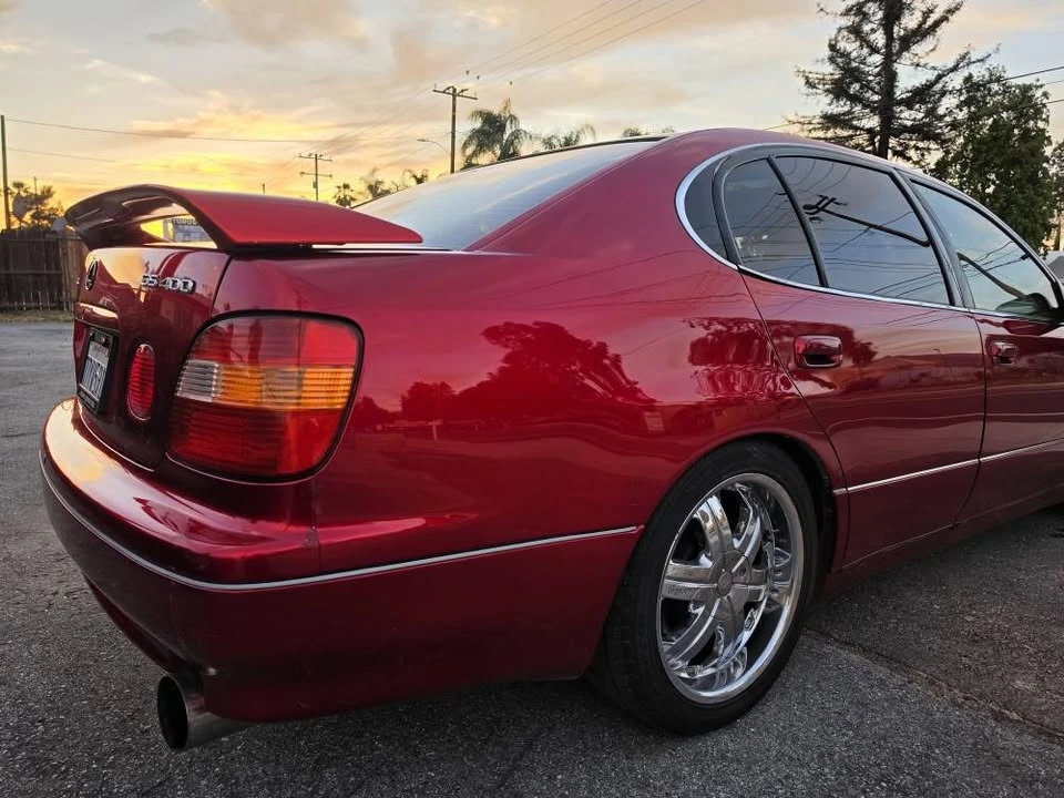 2000 Lexus GS 2nd Gen - Image 2 of 12