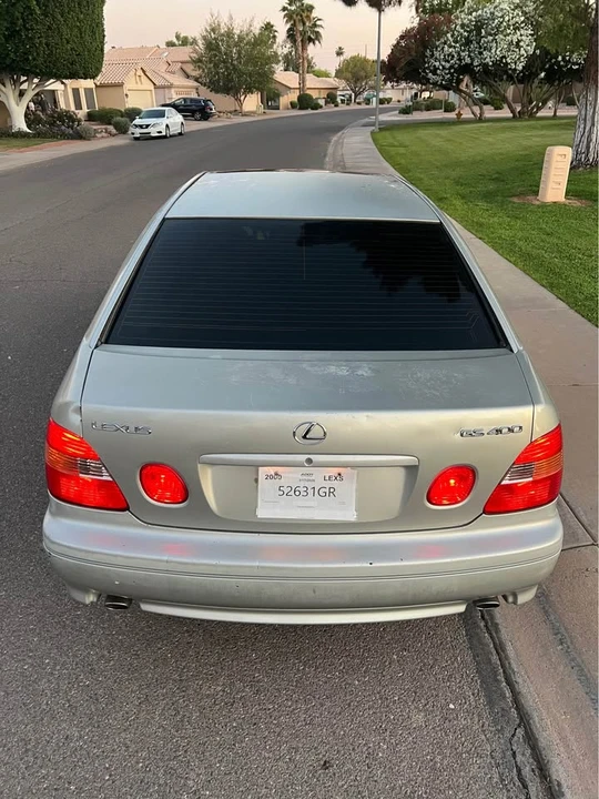 2000 Lexus GS 2nd Gen - Image 6 of 12