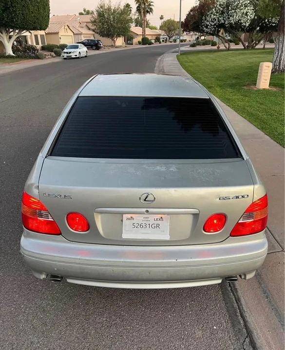 2000 Lexus GS 2nd Gen - Image 5 of 8