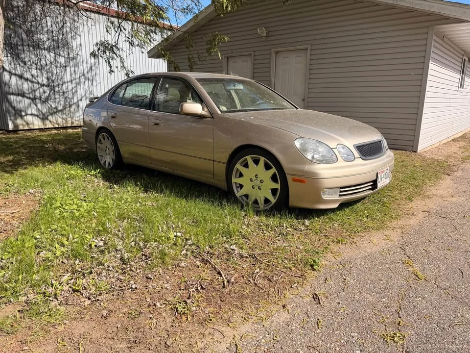 2000 Lexus GS 2nd Gen - Image 4 of 5