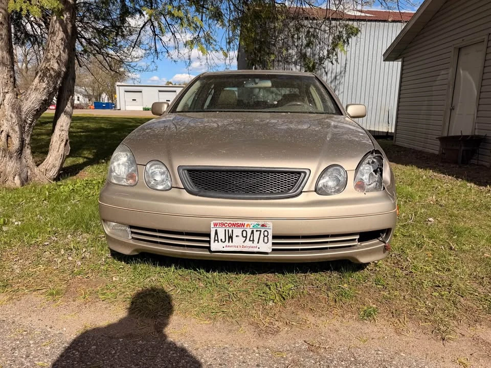 2000 Lexus GS 2nd Gen - Image 3 of 5