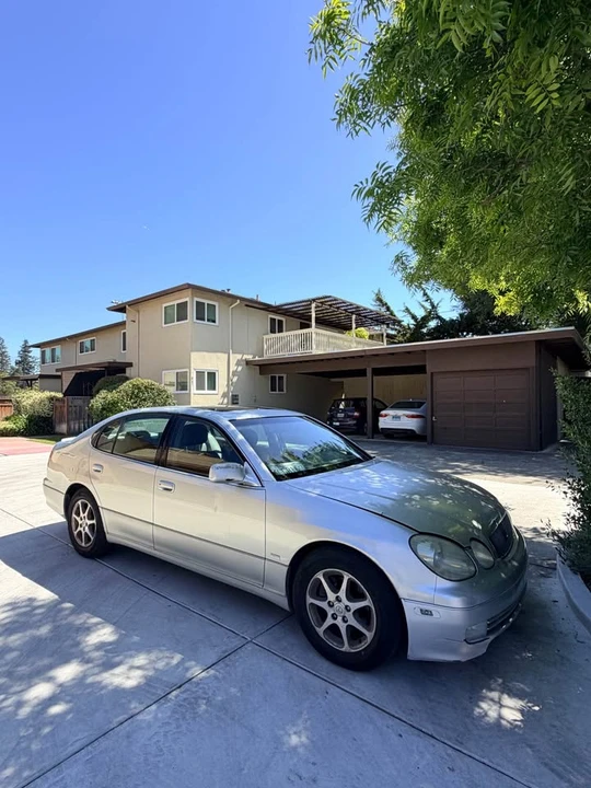 2000 Lexus GS 2nd Gen - Image 5 of 15