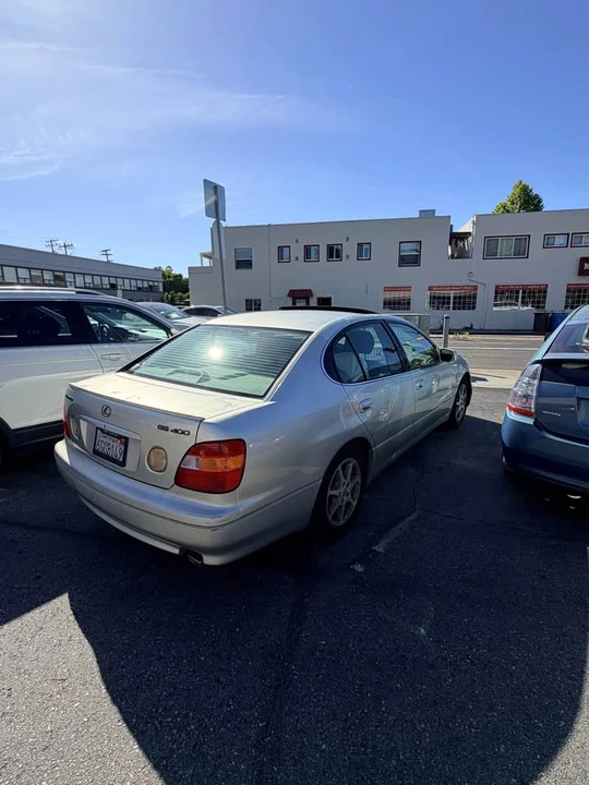 2000 Lexus GS 2nd Gen - Image 6 of 15